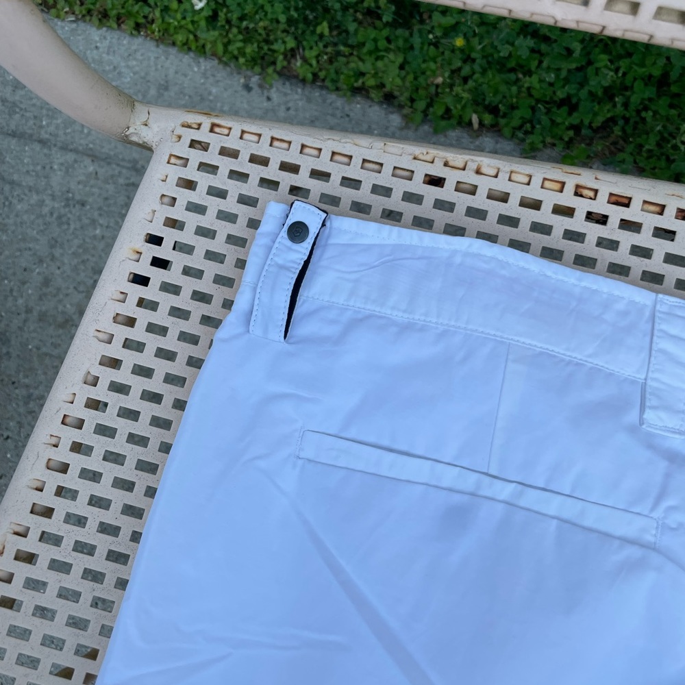 Men’s white Victorinox shorts Sz. 38 - Picture 2 of 10